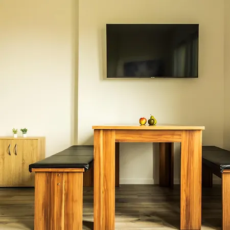 City Apartments Wilhelmshaven 4* 威廉港