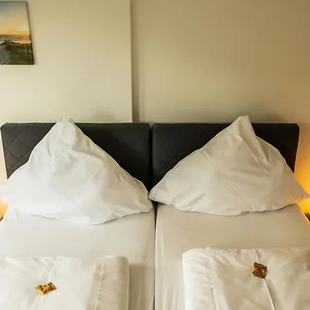 City Apartments Wilhelmshaven 4* 威廉港